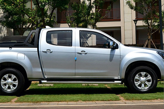 D-max-2